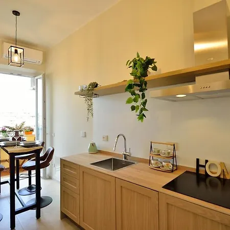 Elegant 2-bedroom Near Metro B1 Easy Access To The Colosseum *
