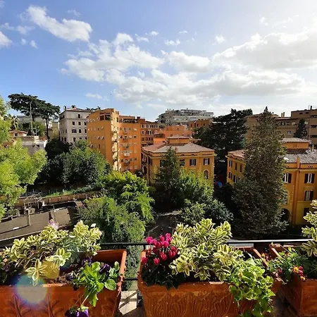 Apartmán Elegant 2-bedroom Near Metro B1 Easy Access To The Colosseum