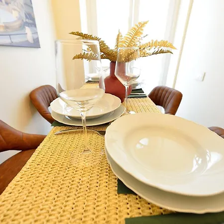 Elegant 2-bedroom Near Metro B1 Easy Access To The Colosseum *