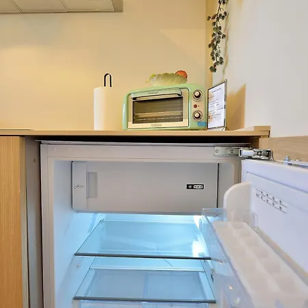 Elegant 2-bedroom Near Metro B1 Easy Access To The Colosseum Apartmán *