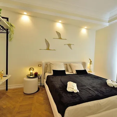 Elegant 2-bedroom Near Metro B1 Easy Access To The Colosseum * Řím