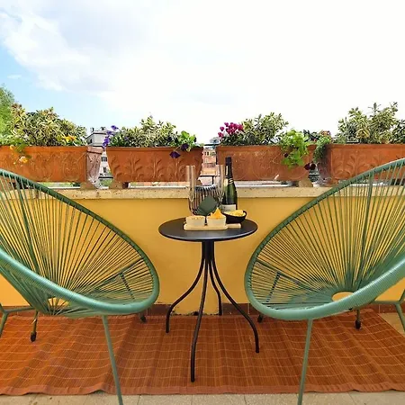 Elegant 2-bedroom Near Metro B1 Easy Access To The Colosseum *