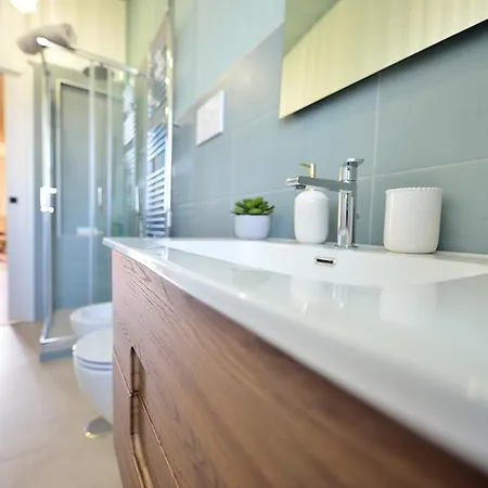 Apartmán Elegant 2-bedroom Near Metro B1 Easy Access To The Colosseum