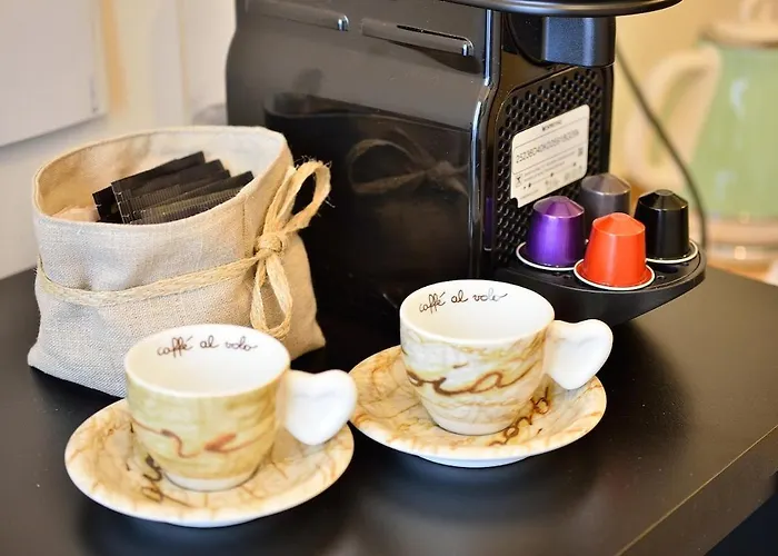 Elegant 2-bedroom Near Metro B1 Luiss Area 公寓